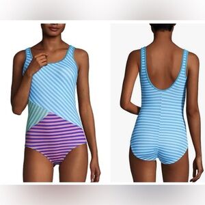 Lands’ End chlorine-resistant tugless one piece swimsuit Size 20W